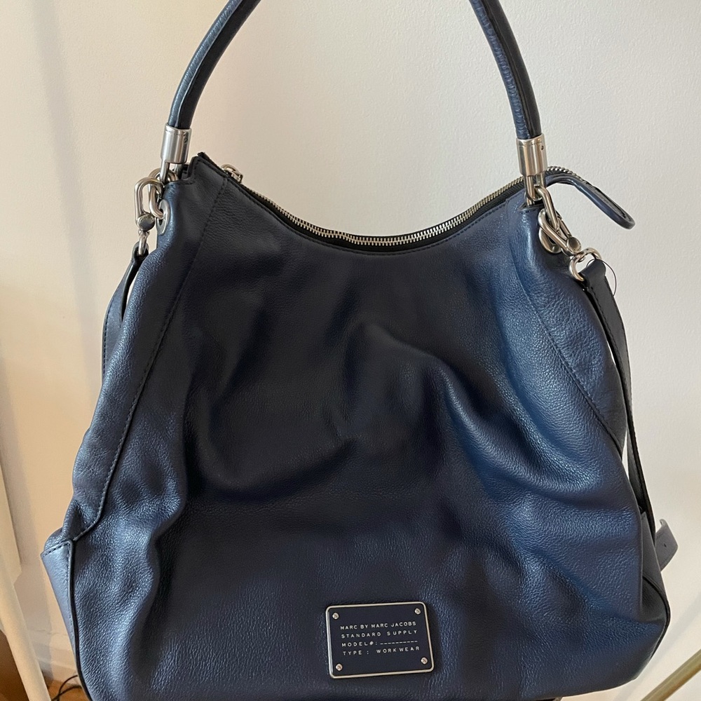 Navy Blue Marc Jacobs bag Good for work and travel